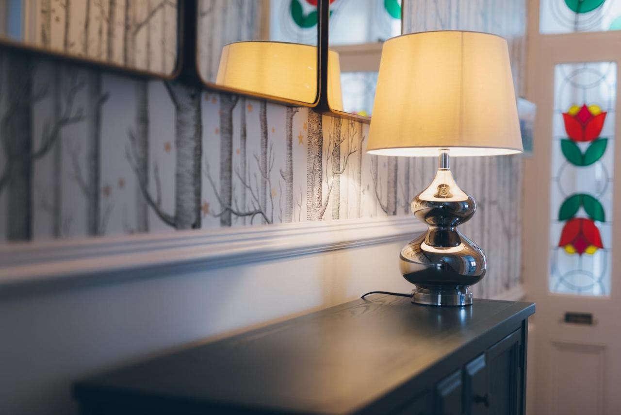 The Clarence Boutique Rooms بورتسماوث المظهر الخارجي الصورة