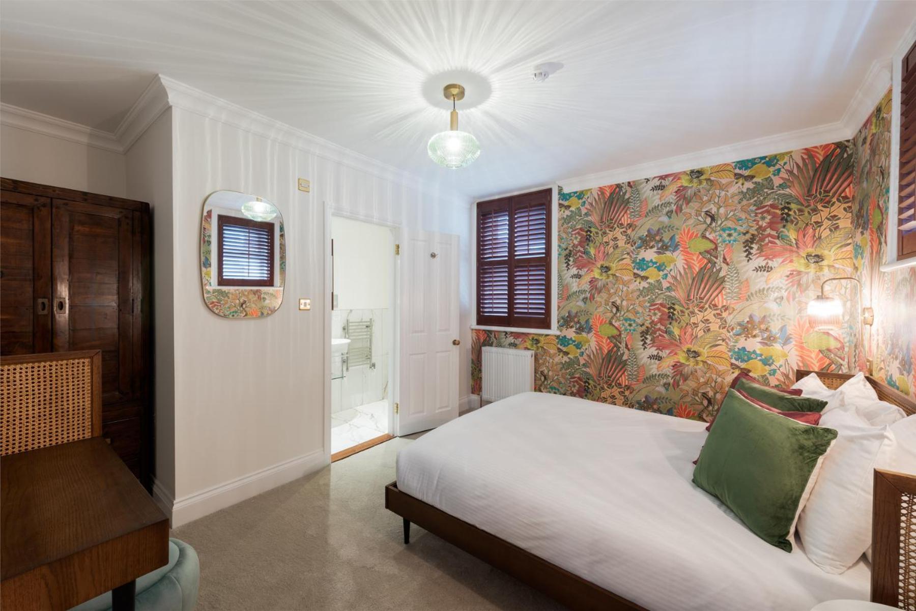 The Clarence Boutique Rooms بورتسماوث المظهر الخارجي الصورة
