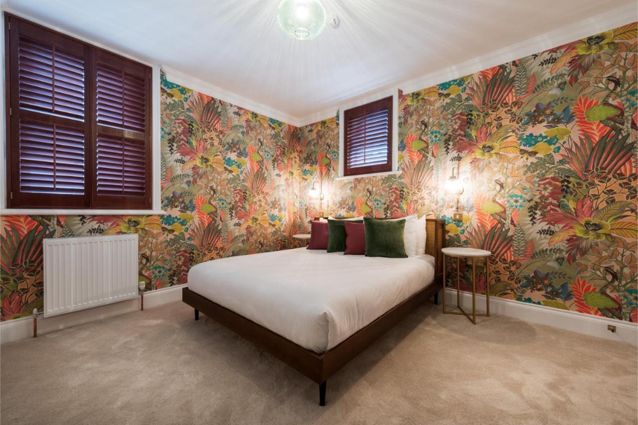 The Clarence Boutique Rooms بورتسماوث المظهر الخارجي الصورة